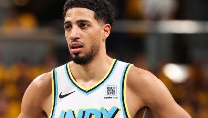 九游体育官网入口-卡莱尔：哈利伯顿患上带状疱疹 将暂时离队数周！