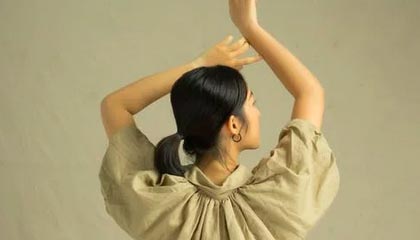 jiuyou游戏-中国32金暂列金牌榜首 上快手近距看杨倩奥运金牌